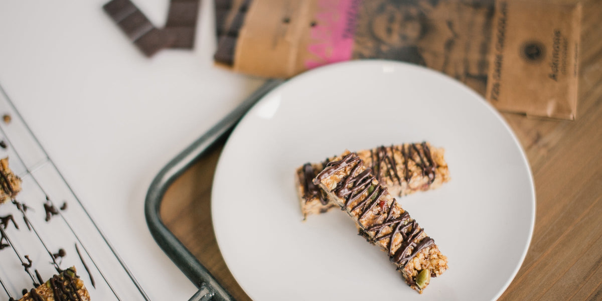 Chocolate Drizzled Granola Bars